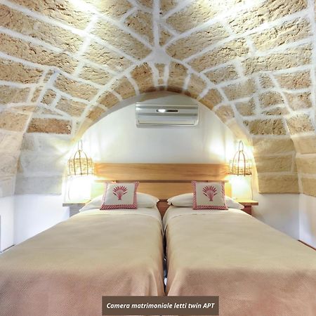 Castriota19 - Jacuzzi Room & Apartment Sit Lecce Exterior photo