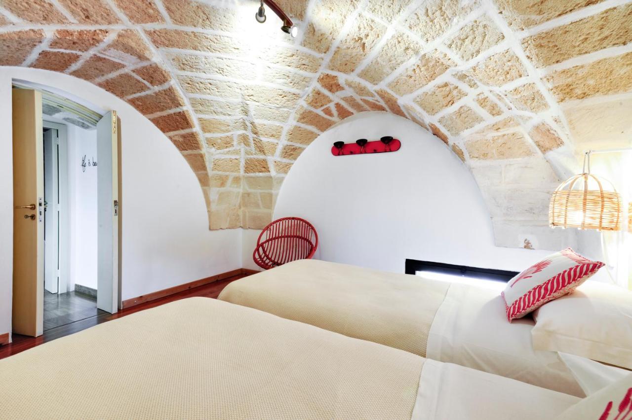 Castriota19 - Jacuzzi Room & Apartment Sit Lecce Exterior photo