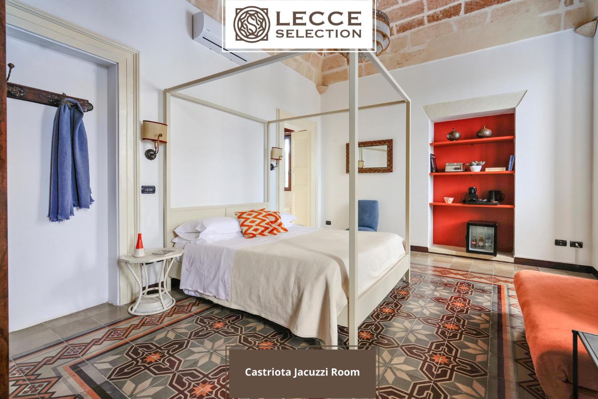 Castriota19 - Jacuzzi Room & Apartment Sit Lecce Exterior photo